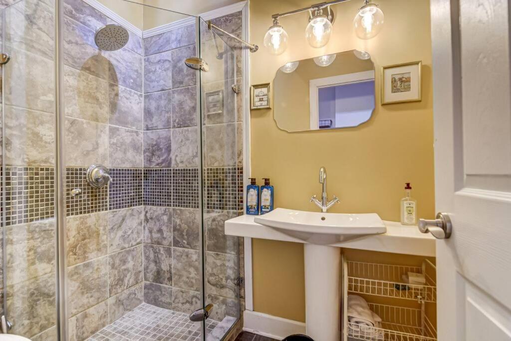 Lovely 2-Bedroom Unit In سبرينجفيلد المظهر الخارجي الصورة